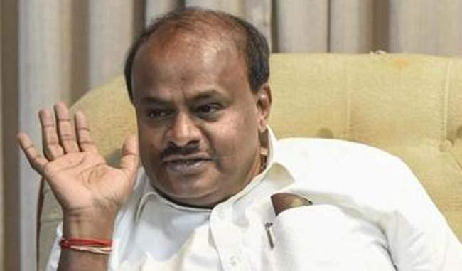 kumaraswamy-expected-to-complete-the-term-with-support-of-congress