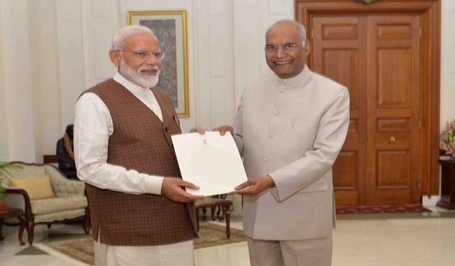 narendra-modi-presented-a-meeting-with-the-president