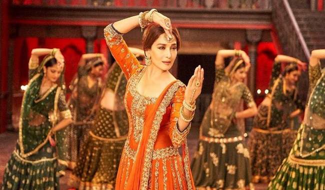 my-children-know-more-about-my-dance-skills-than-my-friends-madhuri-dixit