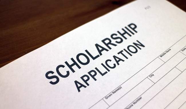 12th-pass-students-can-get-scholarships-to-graduate