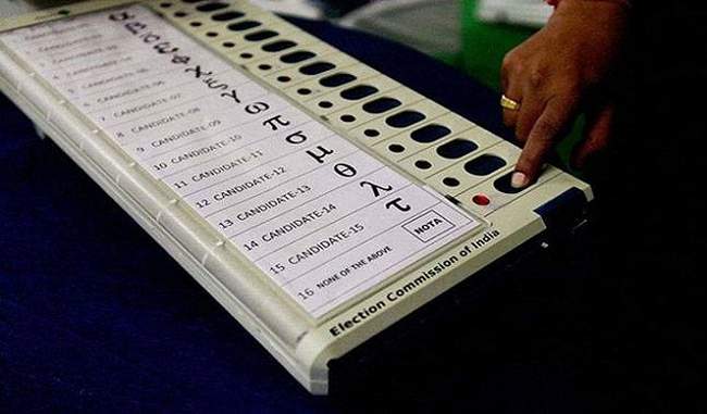 ec-to-use-two-evms-in-north-kolkata-for-lok-sabha-polls-as-candidature-exceeds-evm-capacity