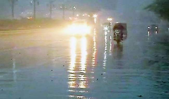 light-rains-bring-temperature-down-in-parts-of-rajasthan