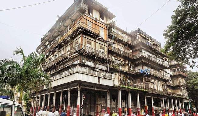 maharashtra-administration-going-to-demolish-150-year-old-building