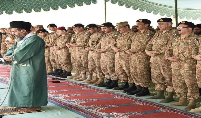 pak-army-decides-to-reduce-defense-budget-to-solve-economic-problems