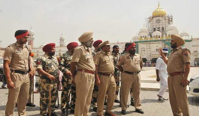 security-enhanced-in-amritsar-before-the-anniversary-of-operation-blue-star