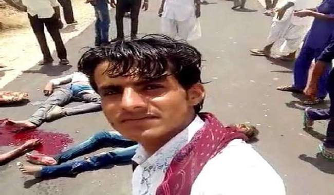 penalty-for-making-video-or-making-selfie-at-the-accident-site-noida-police