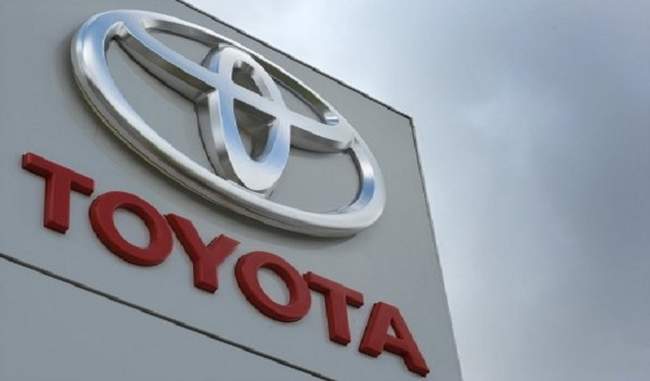need-to-relook-at-tax-on-hybrid-vehicles-in-india-toyota