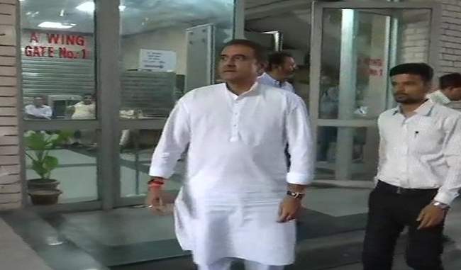 ed-questions-eight-hours-for-praful-patel-over-aviation-scam