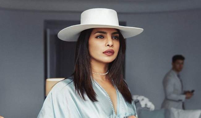 priyanka-chopra-experience-of-shooting-the-sky-is-pink-remained-challenging