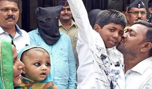 kidnapped-kid-from-bhiwandi-was-freed-from-uttar-pradesh-arrested-two-persons