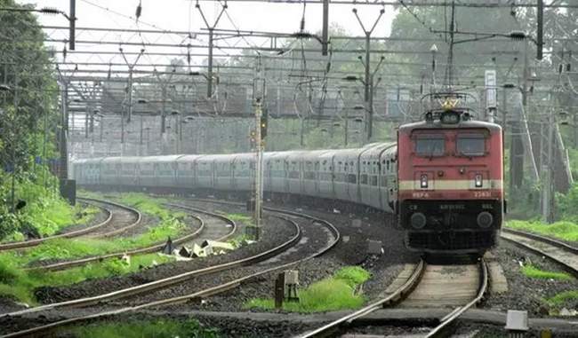 77-canceled-trains-33-more-partially-canceled-due-to-cyclone-vayu