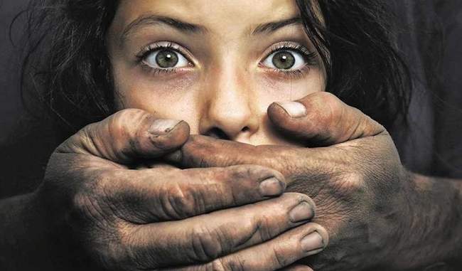 crime-cases-related-to-girls-rising-in-uttar-pradesh