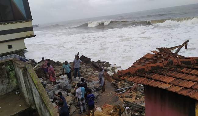heavy-rains-continue-in-kerala-due-to-monsoon-losses-in-coastal-areas