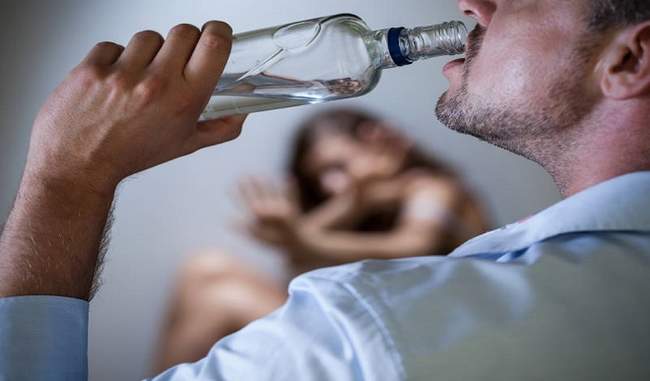 angered-by-delay-in-bringing-alcohol-beat-up-the-wife-of-the-victim
