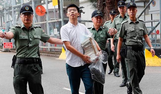 hong-kong-pro-democracy-activists-joshua-realesd-from-prison