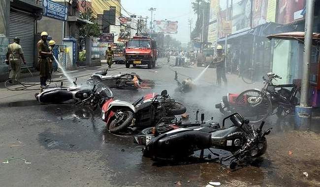 two-people-were-killed-and-11-injured-in-a-clash-between-west-bengal-bhatpada