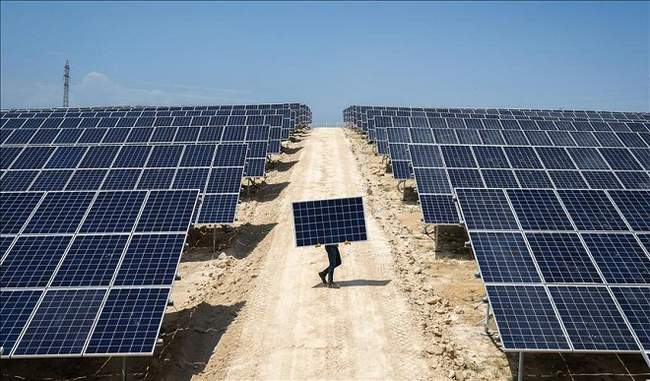 planning-to-set-up-1500-mw-solar-power-capacity-by-2020-minister
