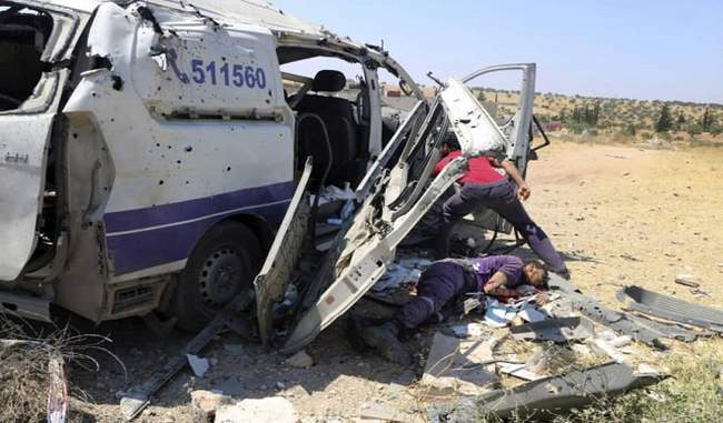 rescue-workers-among-9-killed-in-syria-air-raids