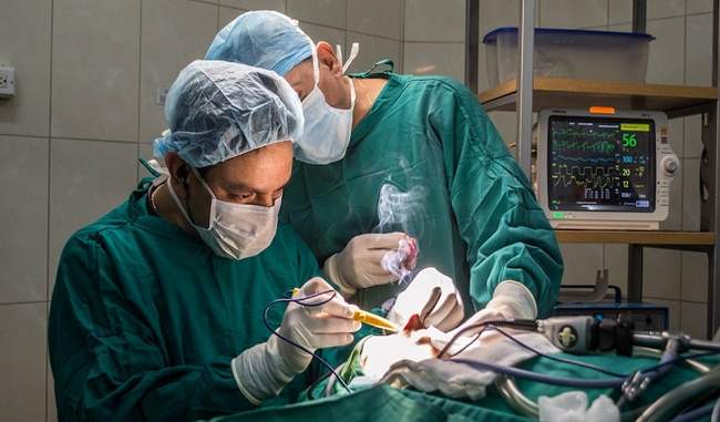 patience-of-the-patient-saved-by-brain-surgery-by-preventing-heartbeat