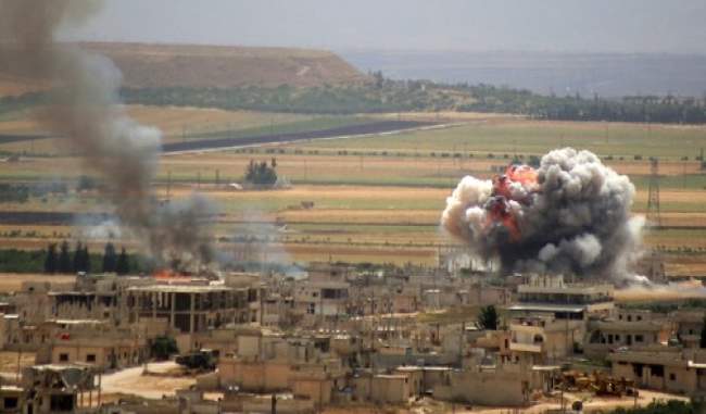 nearly-100-fighters-die-in-conflict-between-jihadists-in-syria