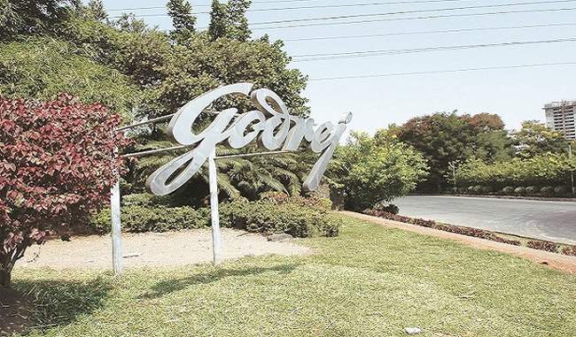 godrej-properties-raises-rs-2-100-cr-by-issuing-equity-shares-to-qib