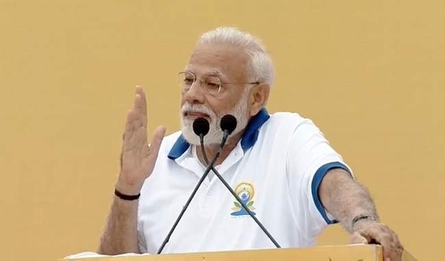 narendra-modi-on-yoga-day-needs-four-succes-for-perfect-health