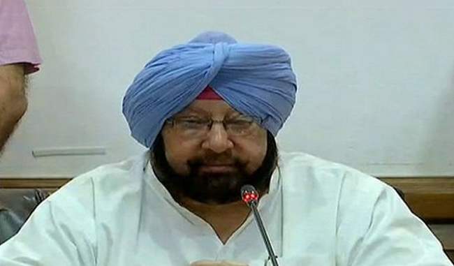 amarinder-hits-back-at-harsimrat-badal-says-shes-in-habit-of-shooting-from-mouth
