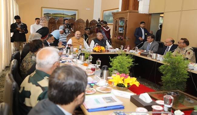 amit-shah-reviews-security-situation-in-jammu-and-kashmir-on-his-maiden-official-visit