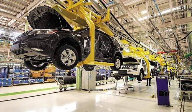 auto-industry-seeks-govt-support-as-pv-sales-see-sharpest-decline-in-18-yrs