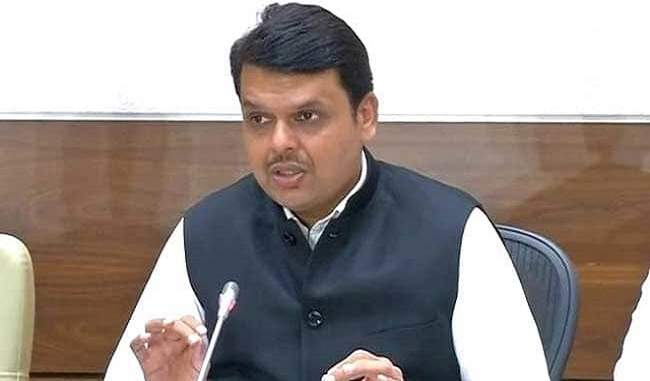 monsoon-is-delayed-so-consultation-was-sent-in-the-last-three-days-fadnavis