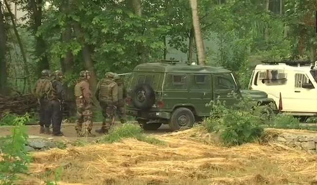 encounter-between-security-forces-and-terrorists-in-badgam