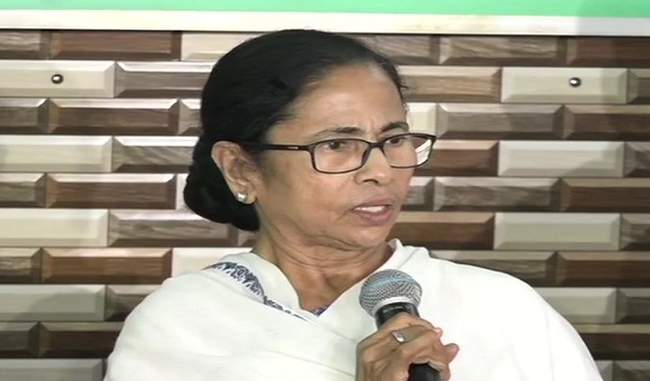 mamata-banerjee-seeks-collegium-like-sc-to-appoint-election-commissioners