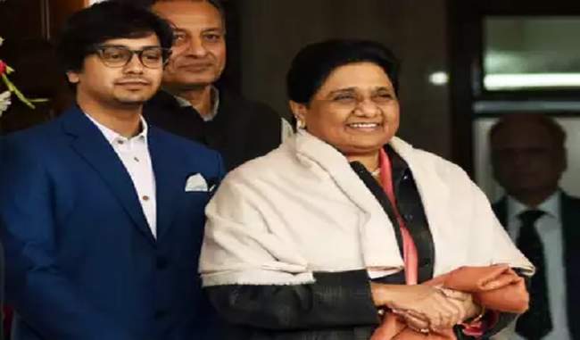 akash-landed-on-the-political-land-mayawati-gave-the-responsibility-of-national-coordinator