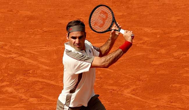 roger-federer-marks-record-400th-grand-slam-match-with-victory