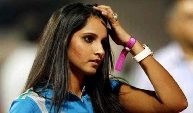 sania-mirza-unlucky-to-cop-unnecessary-criticism-says-shoaib-akhtar