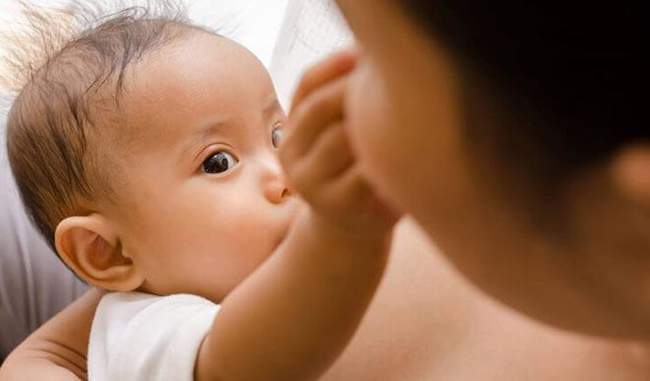 tips-to-get-rid-of-breastfeeding-habit-in-baby-in-hindi