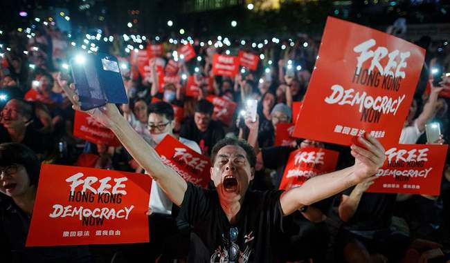 in-hong-kong-protest-china-tells-britain-to-not-interfere-in-domestic-affairs