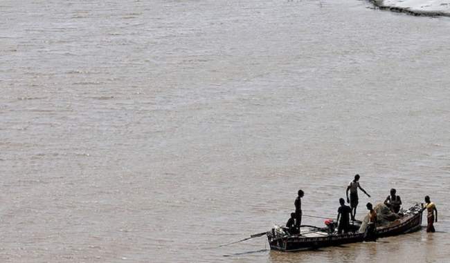four-children-killed-in-pakistan-boat-capsize-in-indus-river