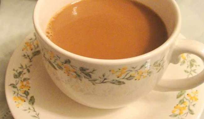 know-the-harmful-effect-of-having-tea-in-hindi