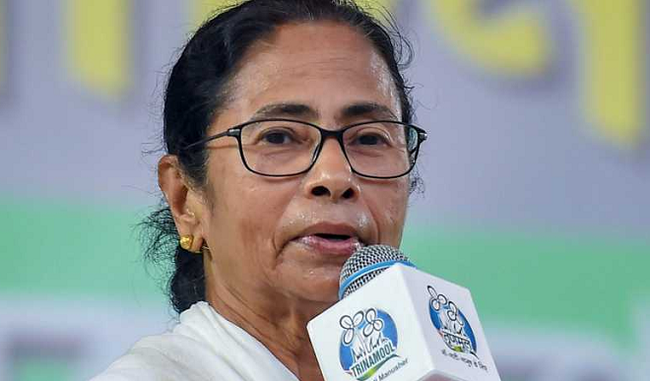 mamata-did-martyrs-remember-calls-for-people-to-save-democracy