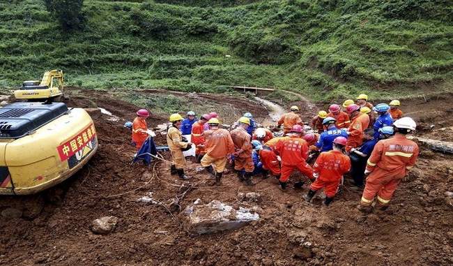 death-toll-of-landslide-in-china-rises-to-20-25-people-still-missing