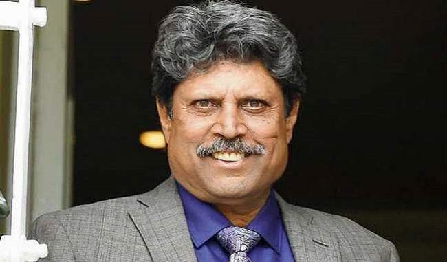 kapil-dev-who-has-given-india-a-world-cup-will-now-choose-for-team-india-next-coach