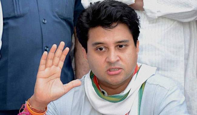 have-moved-out-of-official-bungalow-before-deadline-says-jyotiraditya-scindia