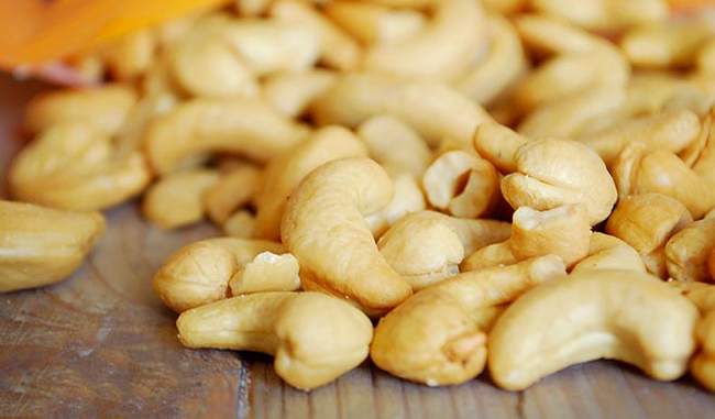 people-who-should-not-eat-cashew-in-hindi