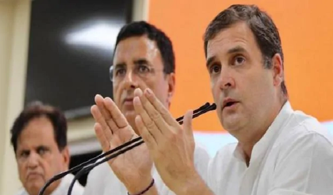 rti-law-is-being-weakened-to-help-corruption-says-rahul