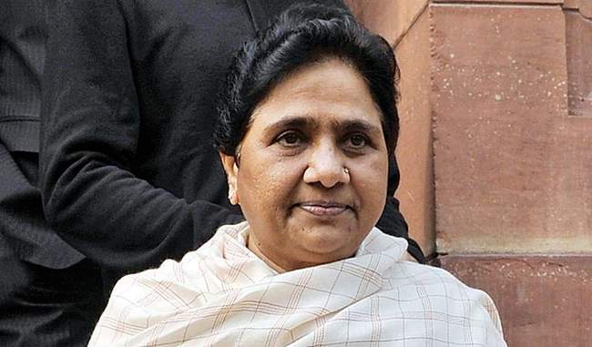 government-is-a-dark-chapter-in-the-history-of-democracy-mayawati