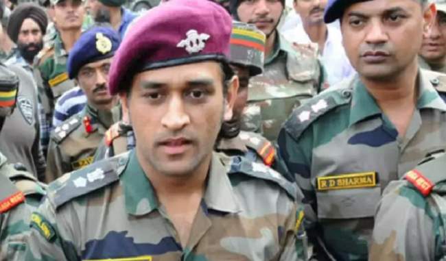 ms-dhoni-wants-to-join-indian-army-after-retired-from-cricket