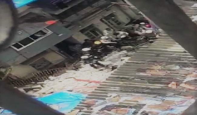 four-storey-building-collapsed-in-dongri-mumbai
