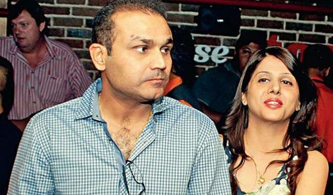 virender-sehwag-wife-filed-a-case