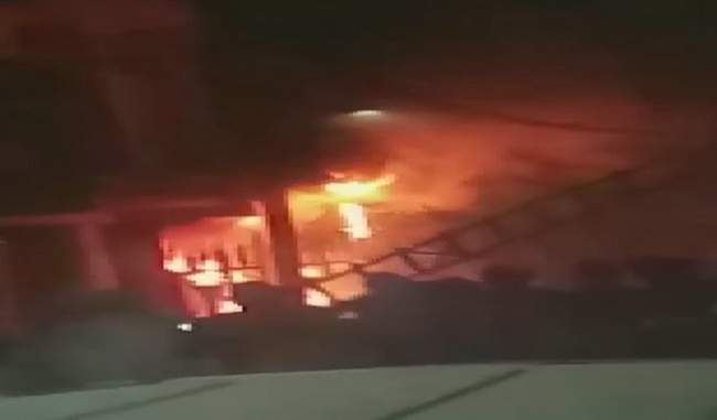 delhi-fire-in-a-multi-storey-building-in-zakir-nagar-5-killed-11-wounded